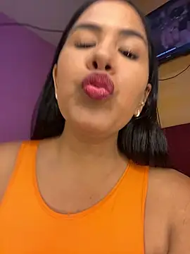 Roxxybigboobs online show from September 16, 2025, 7:26 pm