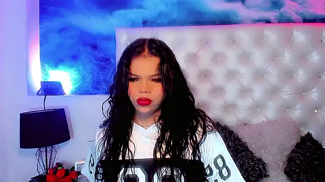 Snapshot of Valeria_Swett_ chatting on March 1, 2026, 8:31 pm Valeria Swett online show from March 1, 2026, 8:31 pm