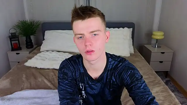 happy de1mos online show from October 21, 2025, 9:36 pm