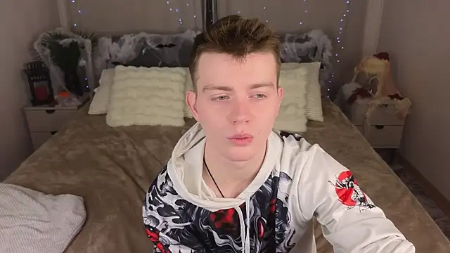 happy de1mos online show from October 29, 2025, 9:36 pm