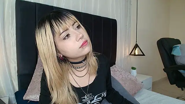 IvyBelle  online show from October 16, 2025, 11:51 am