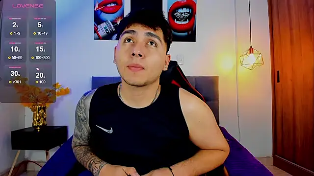 Nicolas James Sc online show from November 7, 2025, 1:48 pm