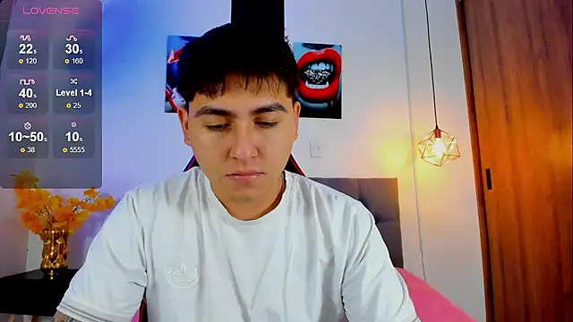 Nicolas James Sc online show from September 22, 2025, 2:01 pm