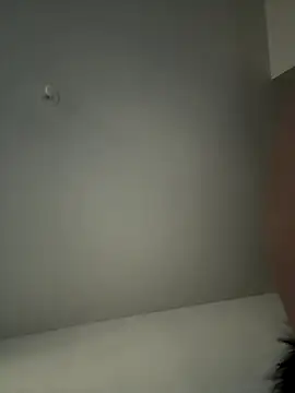 Petitbiscuit2B0 online show from November 5, 2025, 8:50 am