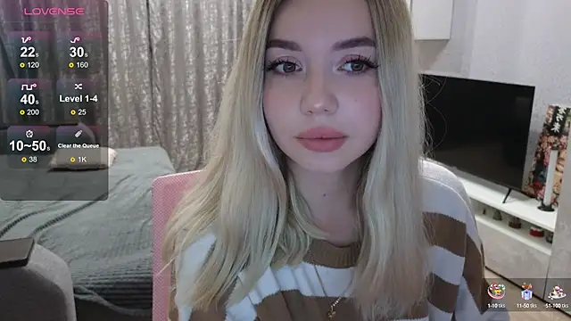 Snapshot of mayyymallorie chatting on September 16, 2025, 6:20 pm mayyymallorie online show from September 16, 2025, 6:20 pm