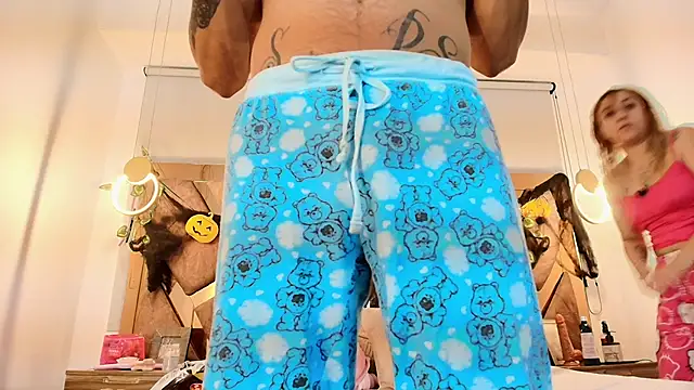 Snapshot of genessis__david chatting on October 21, 2025, 4:12 am genessis  david online show from October 21, 2025, 4:12 am