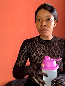 Snapshot of Pretty_Beauty chatting on October 25, 2025, 7:29 am Pretty Beauty online show from October 25, 2025, 7:29 am