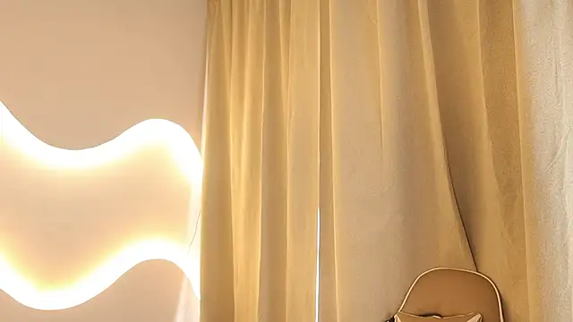 Mystic blue online show from October 27, 2025, 1:01 pm