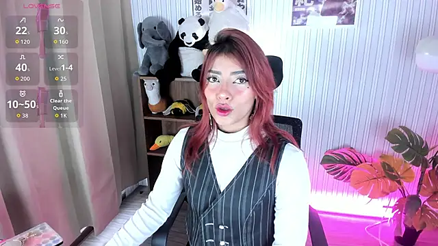 Snapshot of Mystic_blue chatting on February 9, 2026, 12:47 pm Mystic blue online show from February 9, 2026, 12:47 pm