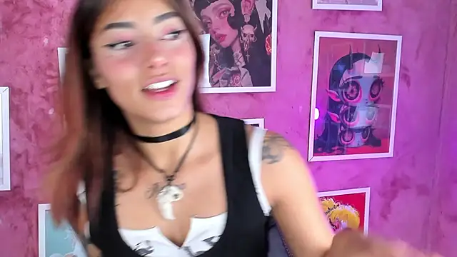 Snapshot of Mystic_blue chatting on February 14, 2026, 12:38 pm Mystic blue online show from February 14, 2026, 12:38 pm