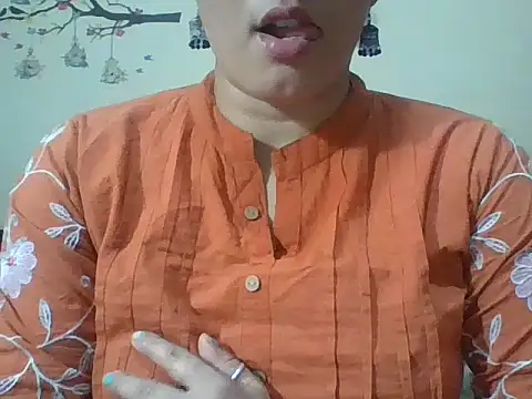 rekha 09 online show from September 26, 2025, 12:23 pm