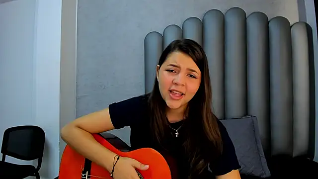 Charlotte-Star online show from November 13, 2025, 9:19 pm