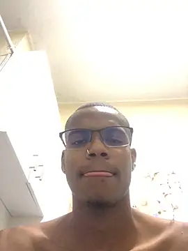 criss zuri online show from February 6, 2026, 12:23 pm