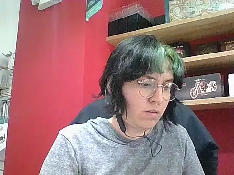 Froggyinthebox online show from May 10, 2026, 9:05 pm