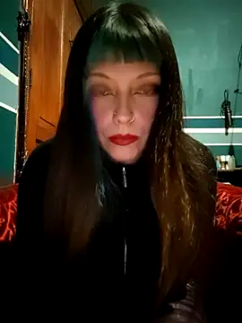 Snapshot of VoidKitten chatting on May 13, 2026, 10:39 pm VoidKitten online show from May 13, 2026, 10:39 pm