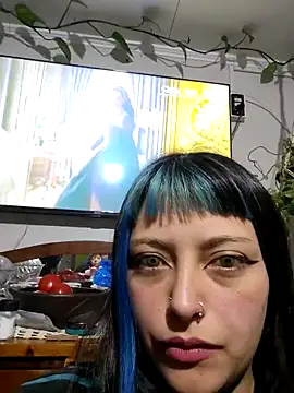 Snapshot of VoidKitten chatting on May 10, 2026, 3:43 am VoidKitten online show from May 10, 2026, 3:43 am