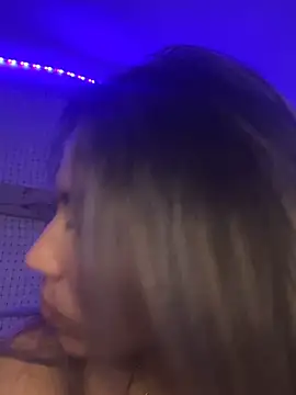 Snapshot of DannaftDavid chatting on September 23, 2025, 10:50 pm DannaftDavid online show from September 23, 2025, 10:50 pm