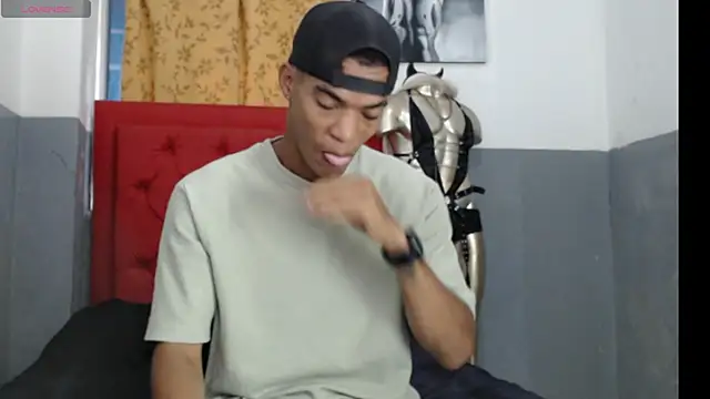 David s3xy online show from October 24, 2025, 2:16 pm