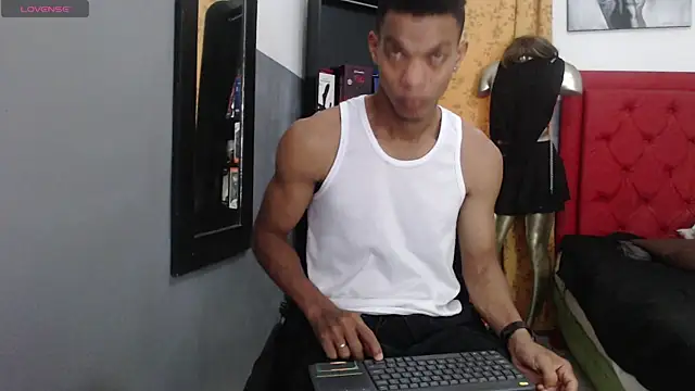 David s3xy online show from September 18, 2025, 6:22 pm