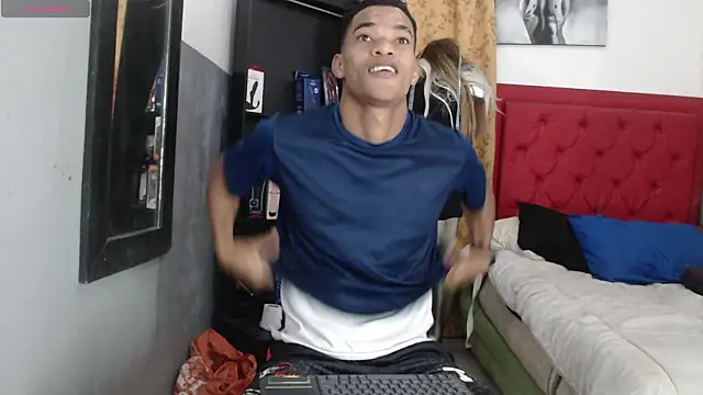 David s3xy online show from October 1, 2025, 4:11 pm