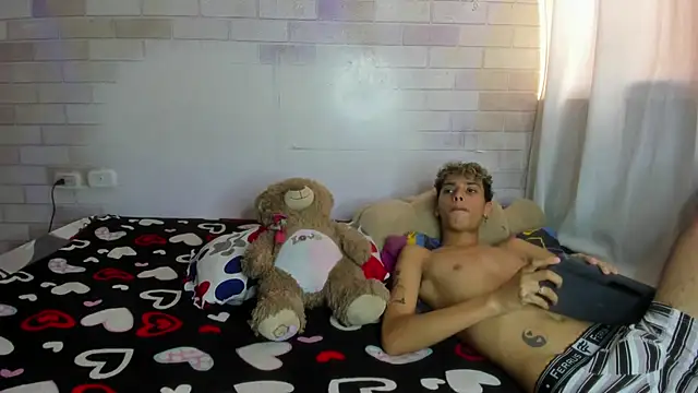 Snapshot of sex_deep777 chatting on October 26, 2025, 8:31 pm sex deep777 online show from October 26, 2025, 8:31 pm