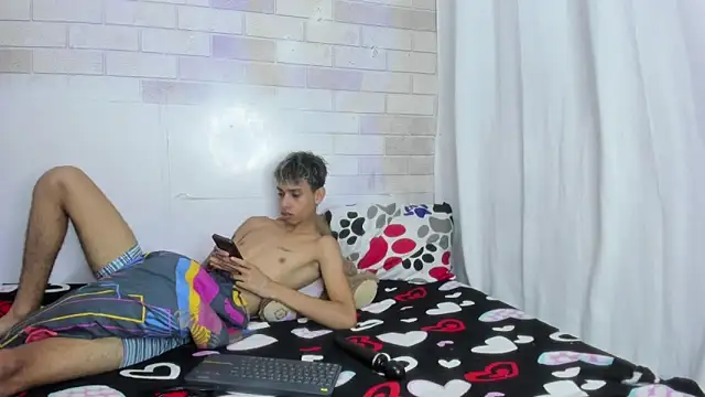 Snapshot of sex_deep777 chatting on October 15, 2025, 2:32 am sex deep777 online show from October 15, 2025, 2:32 am