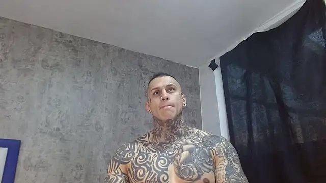 aaron flex online show from September 16, 2025, 12:39 pm