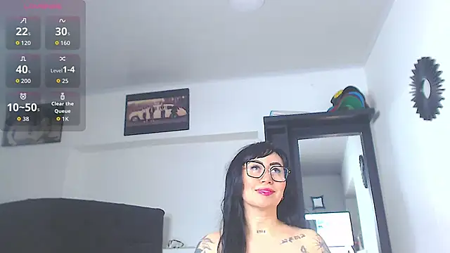 Vicky hotmilf online show from May 15, 2026, 11:19 am