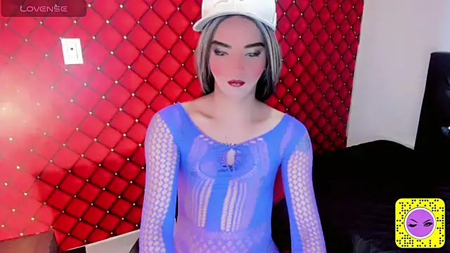 Snapshot of MIA_HOT23CM_S7S chatting on October 1, 2025, 8:24 pm MIA HOT23CM S7S online show from October 1, 2025, 8:24 pm