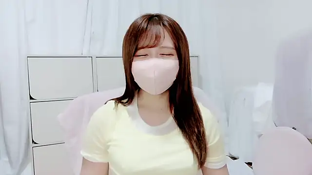 Snapshot of Hanachan_Gcup_ chatting on October 2, 2025, 6:22 pm Hanachan Gcup  online show from October 2, 2025, 6:22 pm