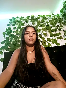 Snapshot of Gatita_flip chatting on September 9, 2025, 5:33 pm Gatita flip online show from September 9, 2025, 5:33 pm