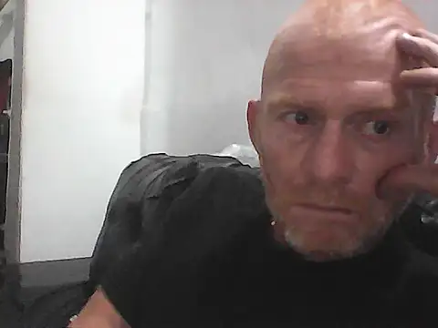 Erikonfire online show from September 10, 2025, 4:00 am
