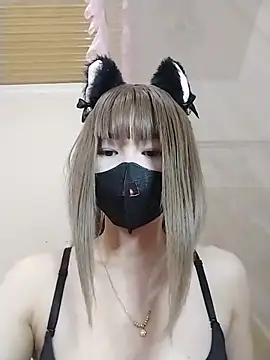 Helen69x online show from April 16, 2026, 2:12 am