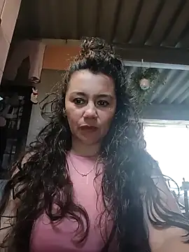 sexy-latina1 online show from October 28, 2025, 4:17 pm