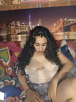 sexy-latina1 online show from October 27, 2025, 3:51 am