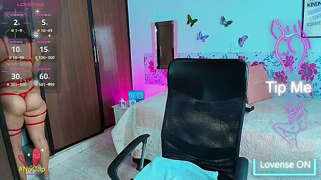 Snapshot of EmilyCoy_ chatting on September 14, 2025, 3:18 am EmilyCoy  online show from September 14, 2025, 3:18 am