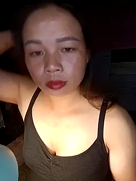 KumChyn online show from September 22, 2025, 2:39 am