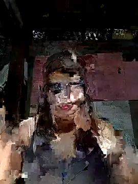Snapshot of KumChyn chatting on September 14, 2025, 2:23 am KumChyn online show from September 14, 2025, 2:23 am