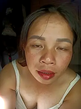 KumChyn online show from October 9, 2025, 1:11 pm