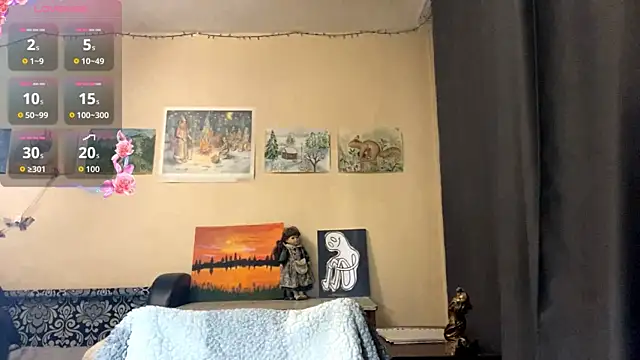 CarollNino online show from September 12, 2025, 9:09 am