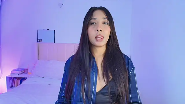 Snapshot of Megan_ale chatting on September 17, 2025, 10:45 pm Megan ale online show from September 17, 2025, 10:45 pm