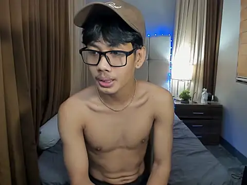 Snapshot of fucking_hot2 chatting on October 26, 2025, 12:00 am fucking hot2 online show from October 26, 2025, 12:00 am