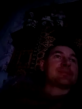 SummerArthur online show from September 19, 2025, 5:28 pm