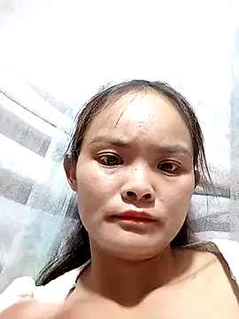 Snapshot of xinhxinhcute chatting on September 19, 2025, 12:20 pm xinhxinhcute online show from September 19, 2025, 12:20 pm