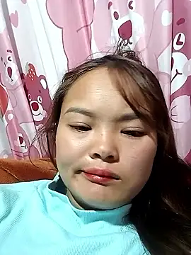 xinhxinhcute online show from January 12, 2026, 11:20 pm