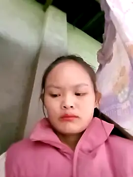 xinhxinhcute online show from September 11, 2025, 1:16 am