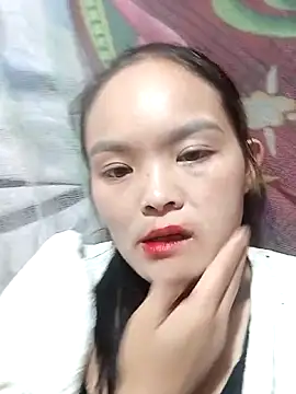 Snapshot of xinhxinhcute chatting on September 18, 2025, 1:14 pm xinhxinhcute online show from September 18, 2025, 1:14 pm