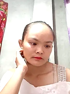 xinhxinhcute online show from September 14, 2025, 10:48 am