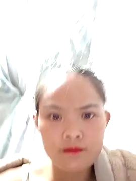 Snapshot of xinhxinhcute chatting on October 1, 2025, 1:37 pm xinhxinhcute online show from October 1, 2025, 1:37 pm