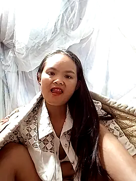 Snapshot of xinhxinhcute chatting on October 9, 2025, 10:16 am xinhxinhcute online show from October 9, 2025, 10:16 am